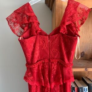Red women prom/wedding guest dress